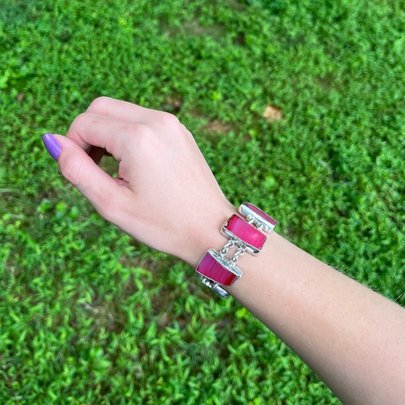 Vintage Sterling Silver Pink Agate Toggle Bracelet - Picture 4 of 16